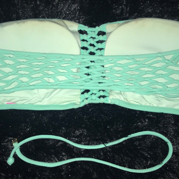 Bathing suit  top - Picture 3 of 3